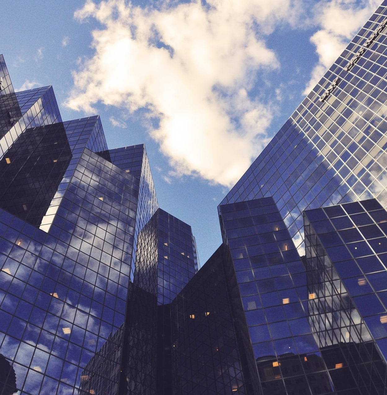 Publicidad exterior OOH para gran empresa - Buooh