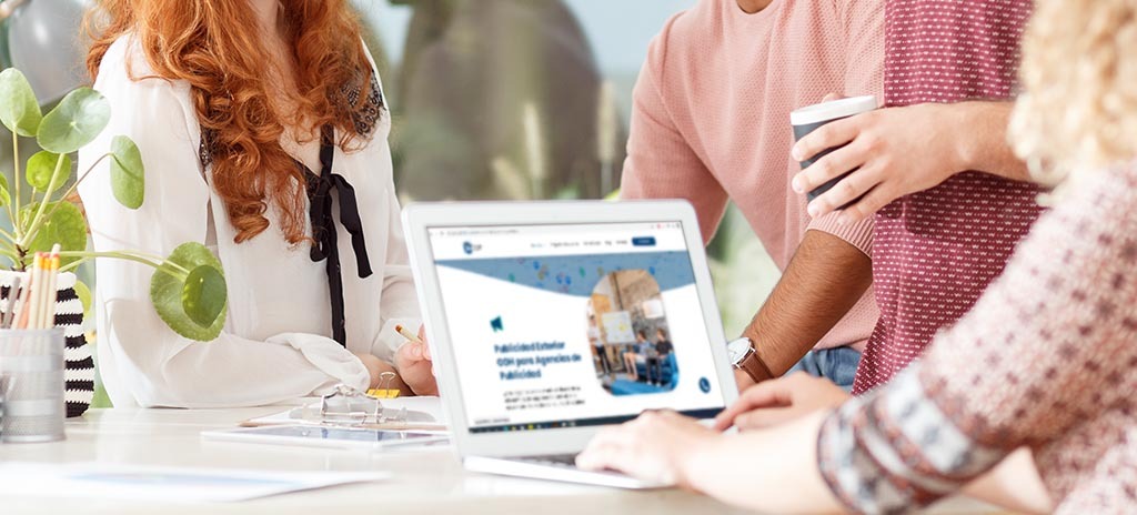 Publicidad exterior para agencias de publicidad - Buooh